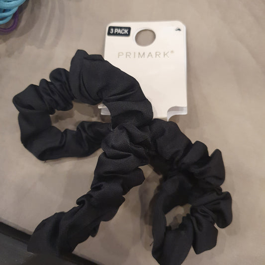 Primark scrunchies set of 3