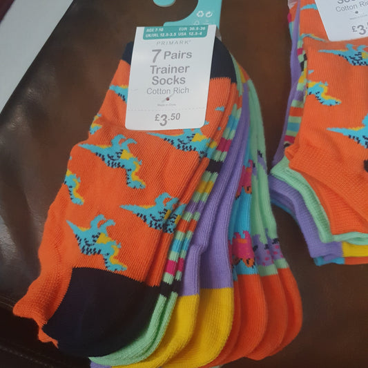 Primark girls  7 pairs trainer socks