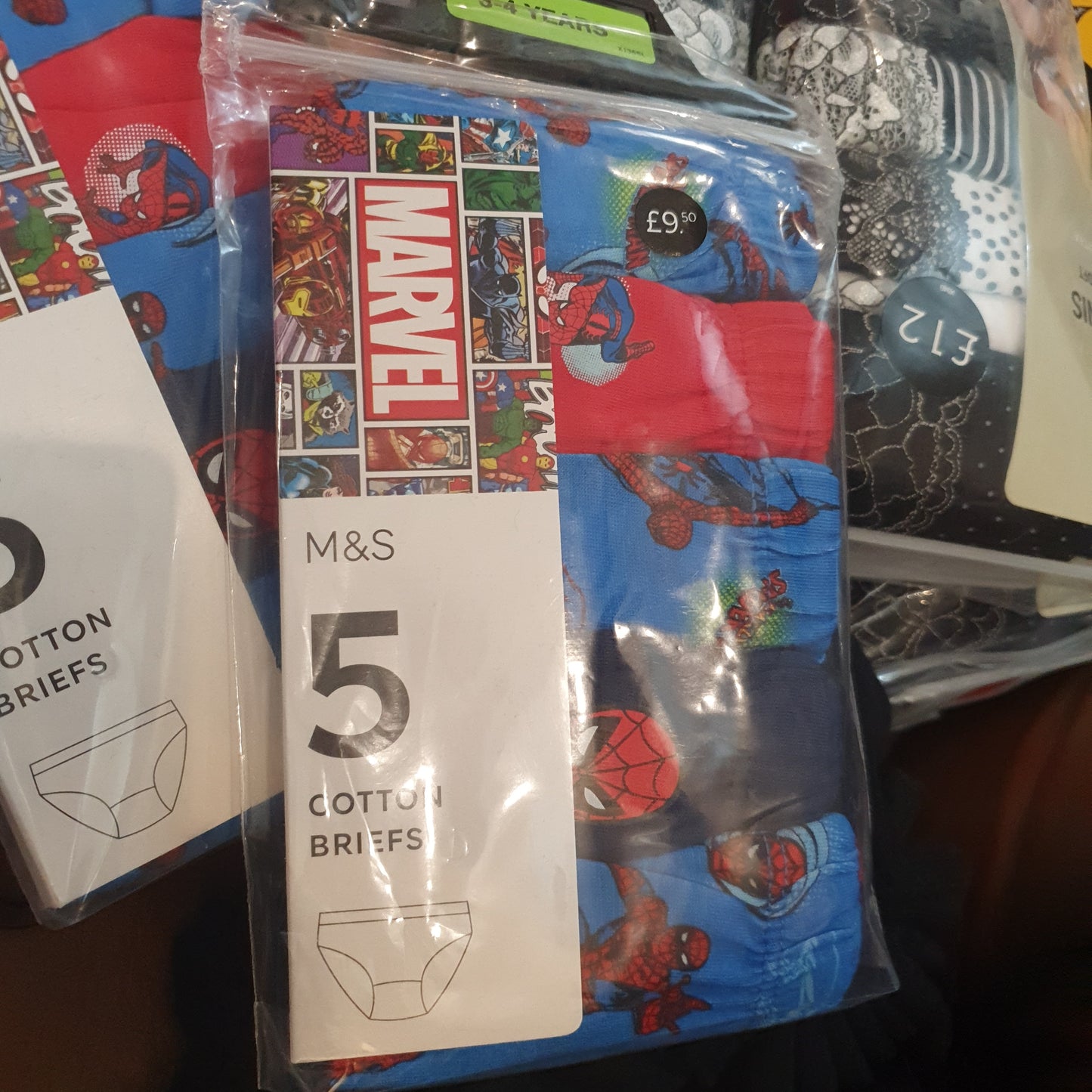 M&S uk marvel  cotton briefs boys spiderman