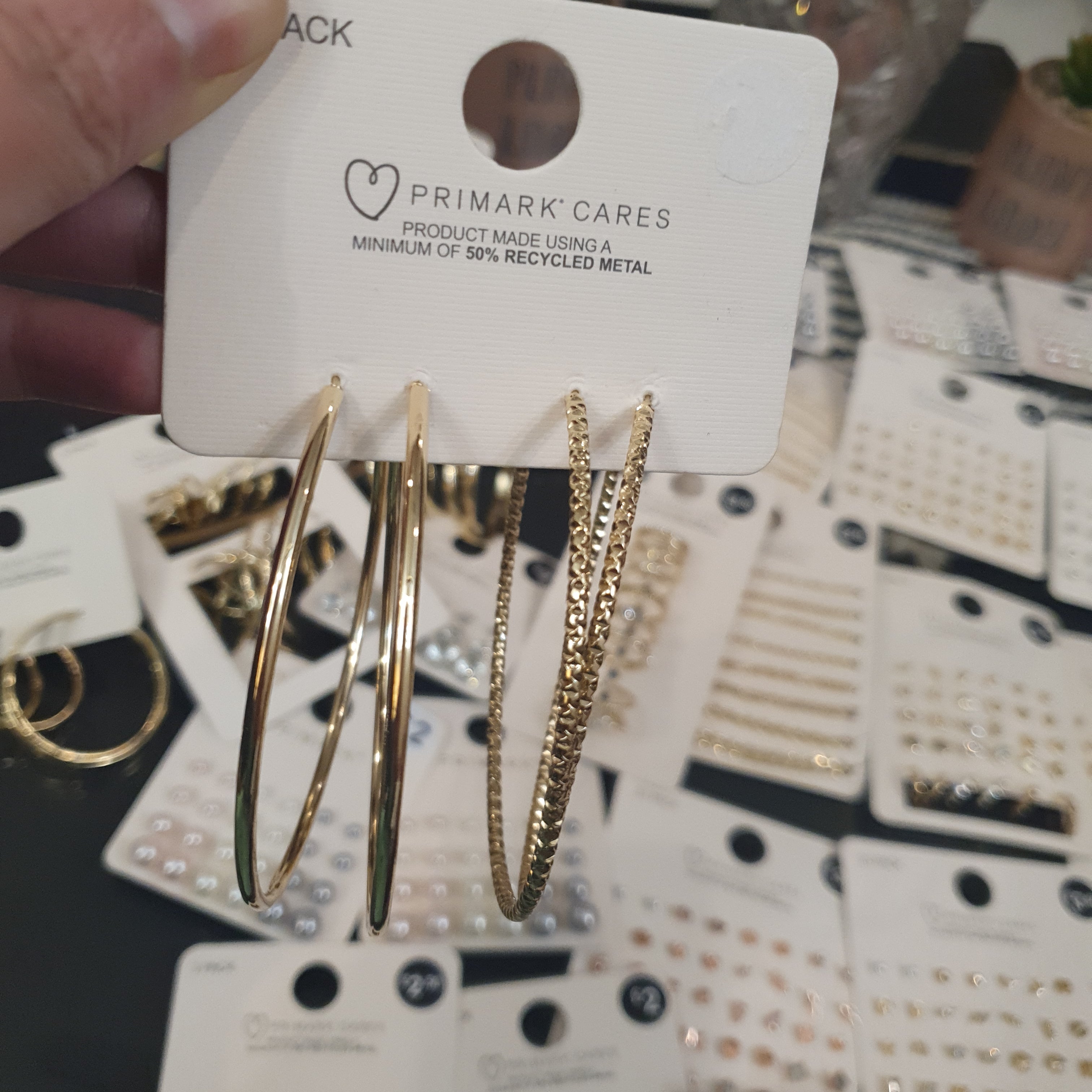 Primark hoop deals earring set