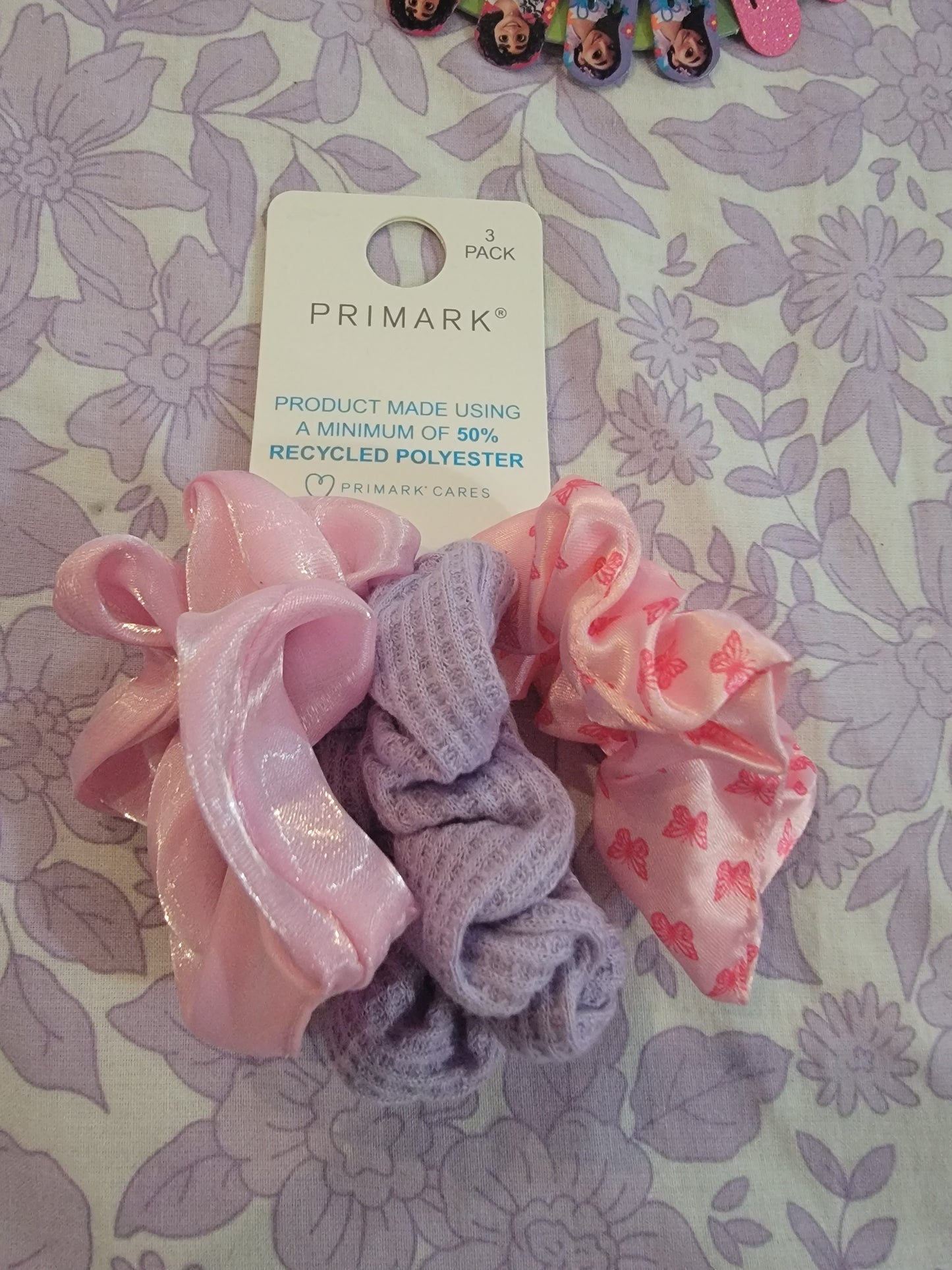 Primark scrunchies set of 3