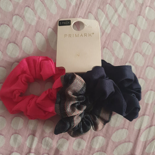 Primark scrunchies set of 3