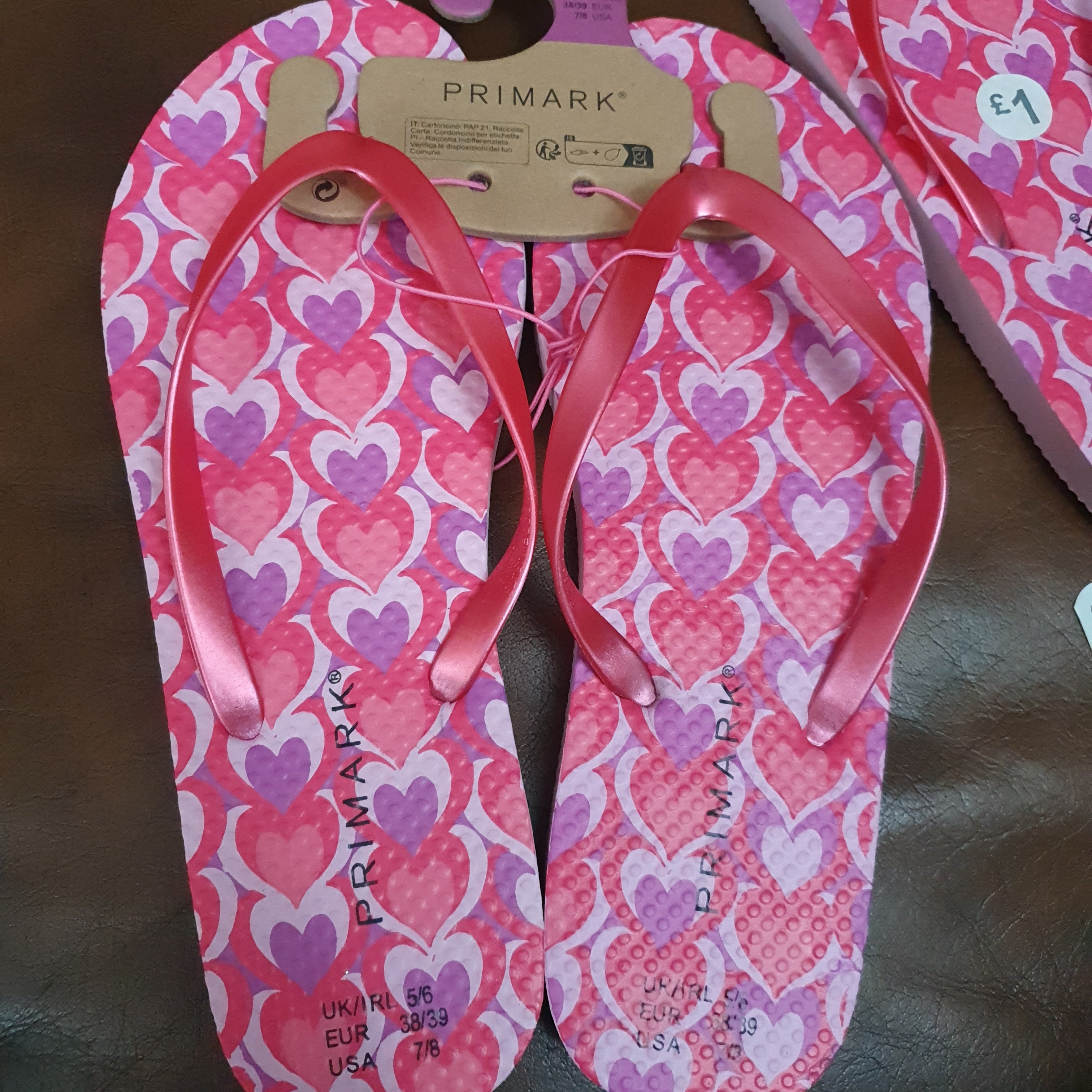 Red flip flops on sale primark